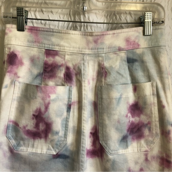 Anthropologie Kimmie Tie-Dye Tulip Denim Wrap Closure Button-Up Skirt - Picture 10 of 16